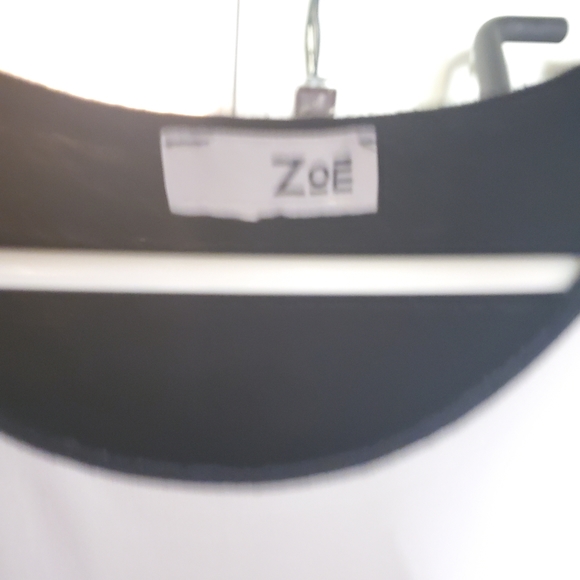 Top - Picture 3 of 3